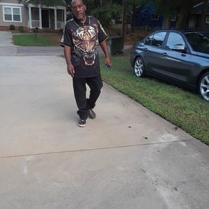 Meet your Posher, Buddy